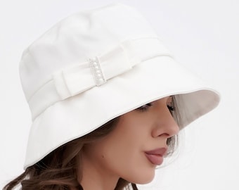 White Milky Summer Bucket Hat – Linen Cotton Wide Brim for Women