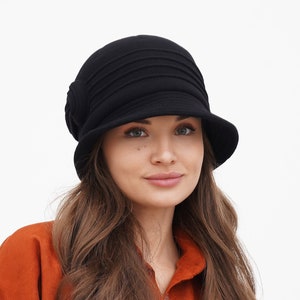 Sombrero cloche de lana hecho a mano: estilo flapper de los años 20 - Beatrice Design