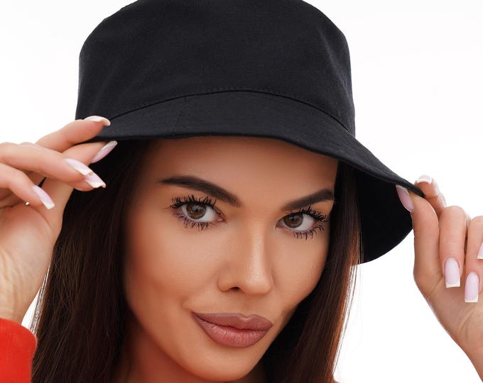 Women's Summer Cotton Bucket Hat in Black