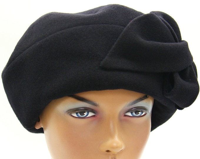Beret with a flower women French wool hat black.