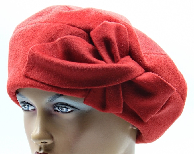 Beret red womens with a flower French wool hat