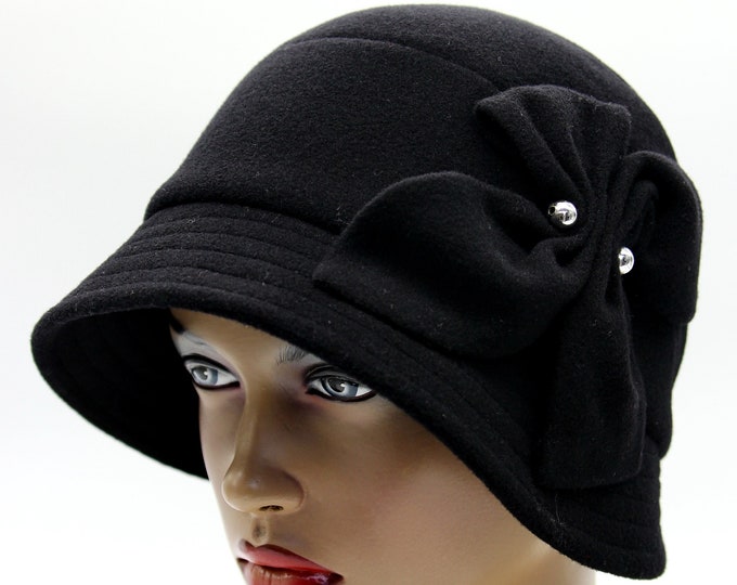Cloche hat vintage women's made of wool Veronica black