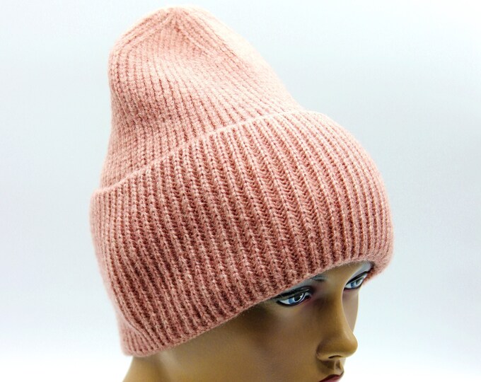 Women's beanie hat knitted knit slouchy crochet warm lilac