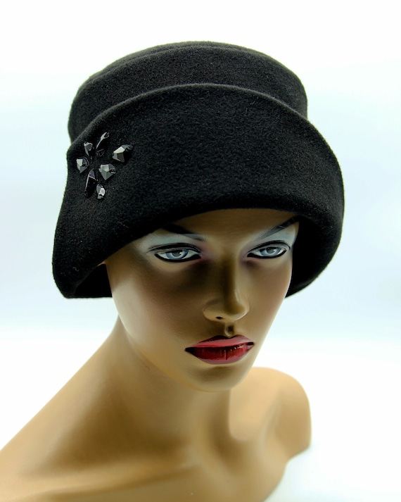 Womens Hat Cloche Elizabeth Black Wool - Vintage Flapper 