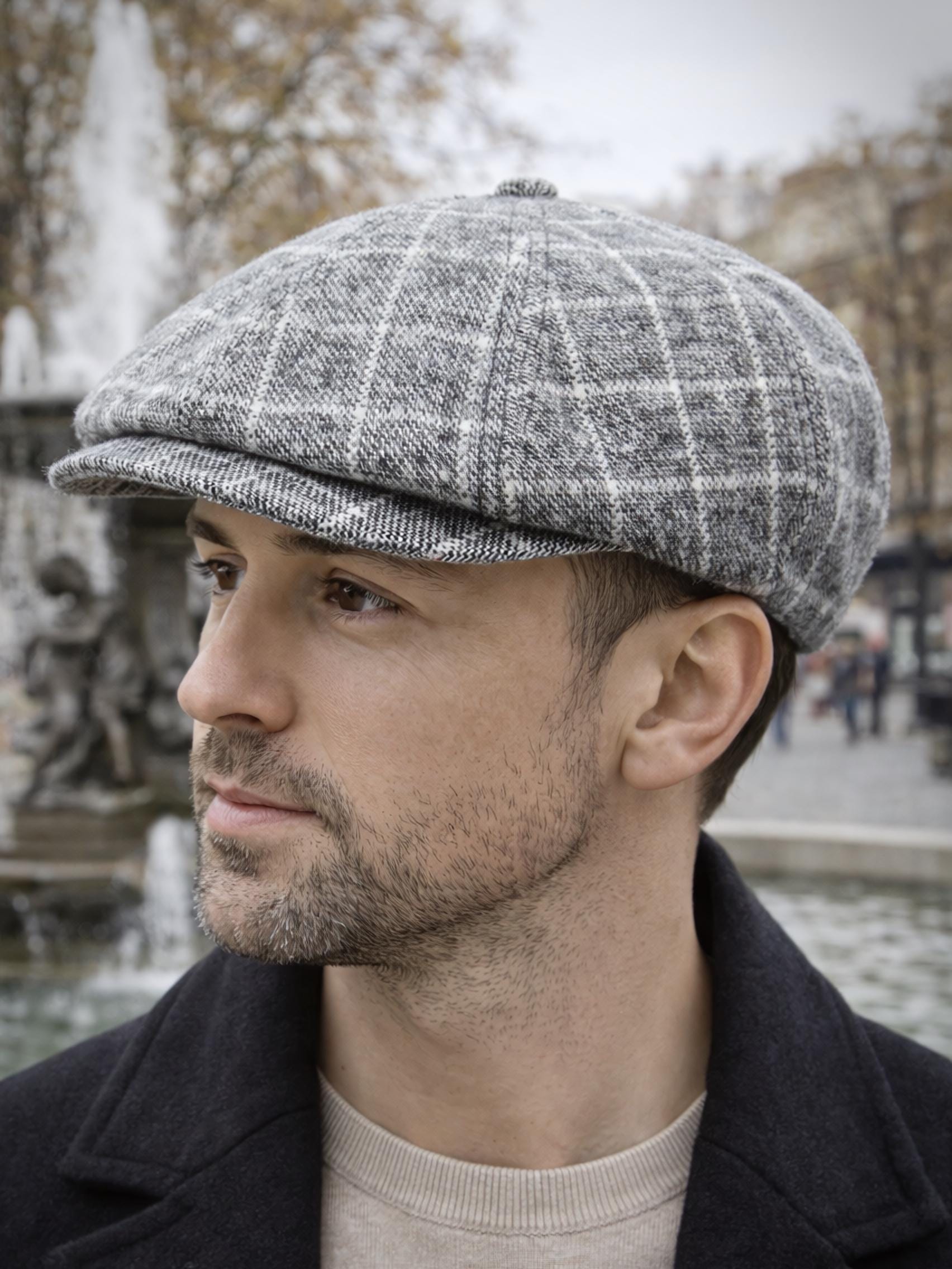 Black grey white plaid newsboy baker boy hat cap. One Size Great condition Plaid Bakerboy Cap main image 4