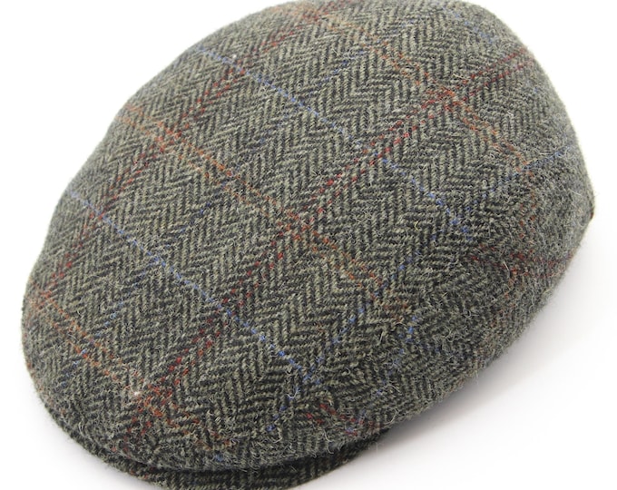 Grey Green Tweed Flat Cap - Men's Classic Driving Hat - Olive Tone Wool - Traditional British Craftsmanship