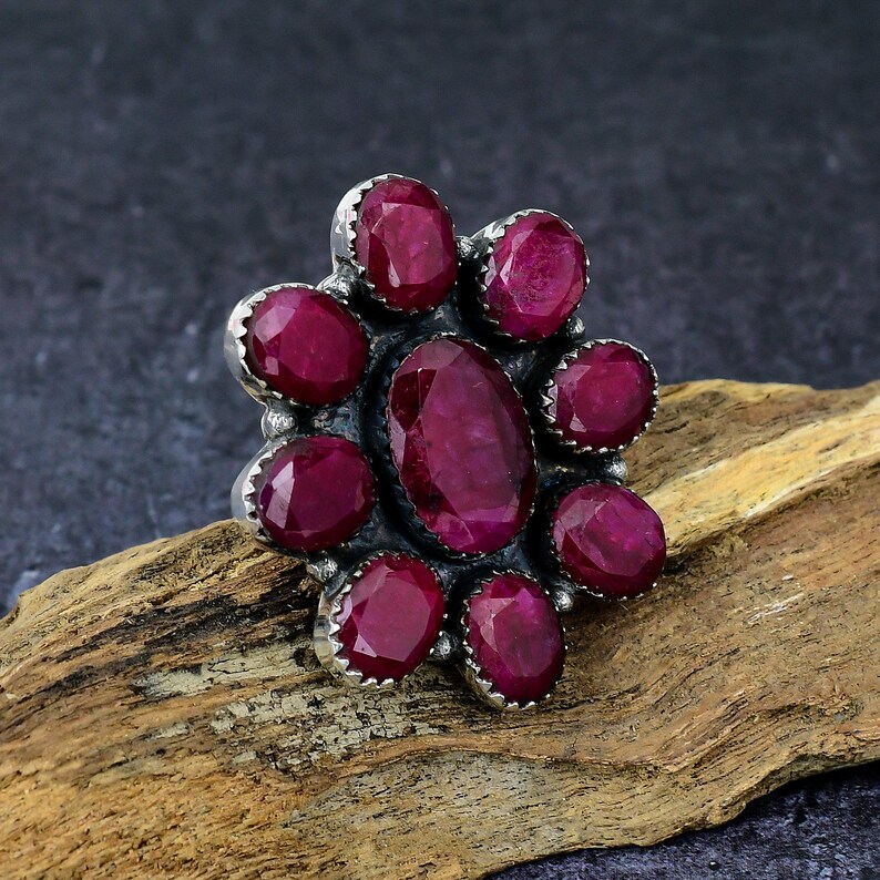 Ruby Statement Ring, Handmade Silver Cluster Ring, Vintage Style Gemstone Jewelry bild 2