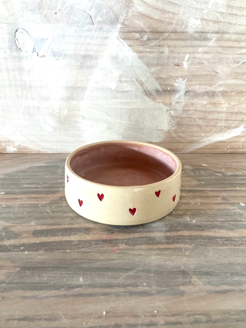 Hand Made Pet Bowl, Pet Bowl, Pet plate, Pet gift, Cat bowl, Dog bowl, Dog feeding, Personalised hearts bowl, Cat gift, original gift, image 4