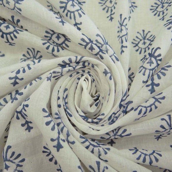 Azul blanco floral indio hecho a mano Voile algodón handblock impresión tela para vestido material vestido haciendo verano mujeres vestido tela bata cortada a medida