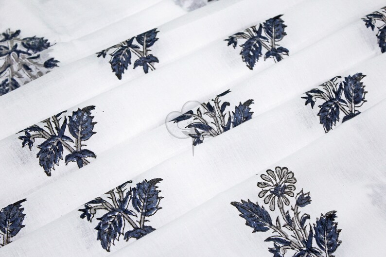 vintage fabric
fabric
dress fabric
dress
material
cotton fabric
floral fabric
sewing fabric
fabric by the yard
quilting fabric
apparel fabric
flower fabric
quilt fabric
clothing fabric
floral lace fabric
paisley fabric
home decor fabric
summer dress