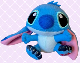 Y2K Disney Stitch Chibi Mini Plush Mascot Japan Kawaii Sitting Plush Bag Charm Collectible Lilo & Stitch Disney Japan