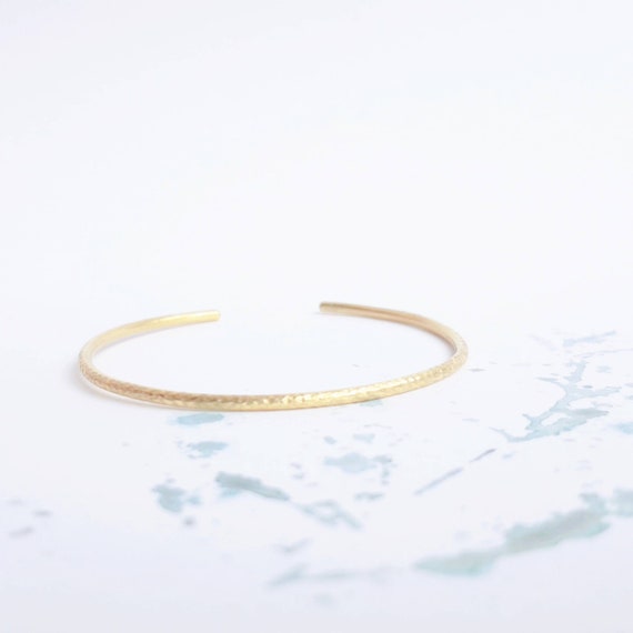 Thin gold bangle | Skinny gold bracelet | Simple gold bracelet | Dainty bracelet |