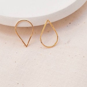 Gold teardrop threaders, Mini teardrop hoops, 14K Gold Filled mini hoops, Gold thread through hoops, Modern gold earrings. Gold threaders image 3