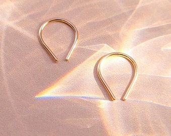 Gold arc earrings, Horseshoe earrings, 14K Gold Filled hoops, U earrings, Arc earrings, Modern gold earrings, Small thread through hoops