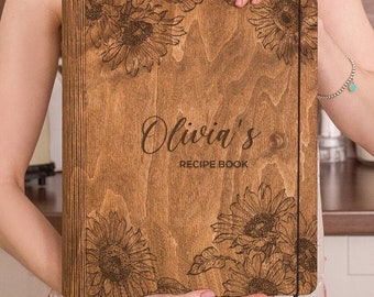 Personalized Wooden Recipe Book with Custom Engraving Sign - Family Cookbook, Mom Birthday Gift, Recipe Binder, Kitchen Helper