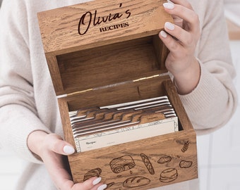 Personalized Wooden Recipe Box 4x6, Engraved Recipe Card Holder, Custom Kitchen Organizer