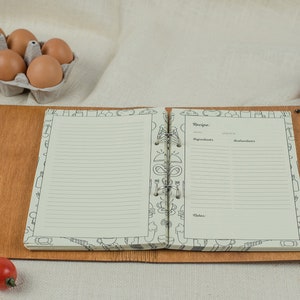 Personalized recipe binder book image 3