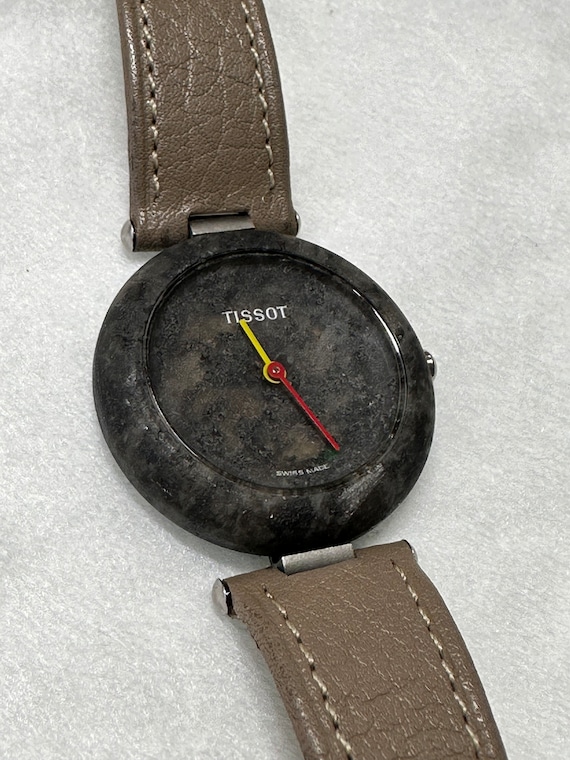 Tissot Rock Watch Black R150 – Vintage Watch
