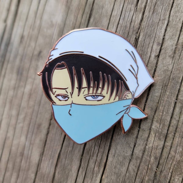 Cleaning Levi Ackerman Enamel Pin PLS READ DESCRIPTION - Hard Pin - Attack On Titan Shingeki No Kyojin - Ita Bag - Kawaii Pin