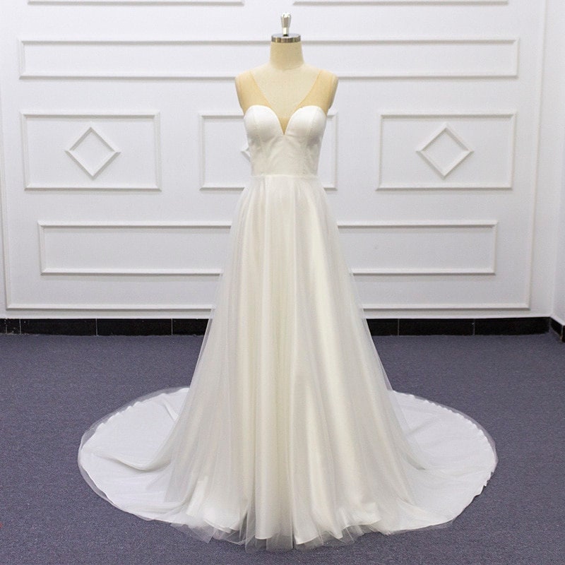 cheap wholesale with free shipping Simple Beach Satin & Straps Tulle  Wedding Dress Tulle in Satin Ivory, Simple Youthful Bridal Ivory Spaghetti  Gown Wedding with Dresses Sweetheart Neckline ~ HARMONY ~ 