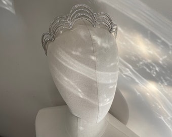 Art Deco Crystal Wedding Tiara, Sparkling Silver Bridal Crown in Scalloped Design