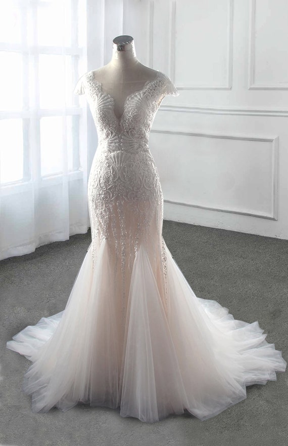 Lovely Scalloped Detail Beaded Lace Wedding Dress Bridal | Etsy