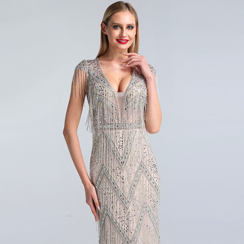 Unique Gatsby Evening Dress, 20s Wedding Dress in Hollywood Starlet Style 20s Wedding Dress in Silver DEMI 画像 4