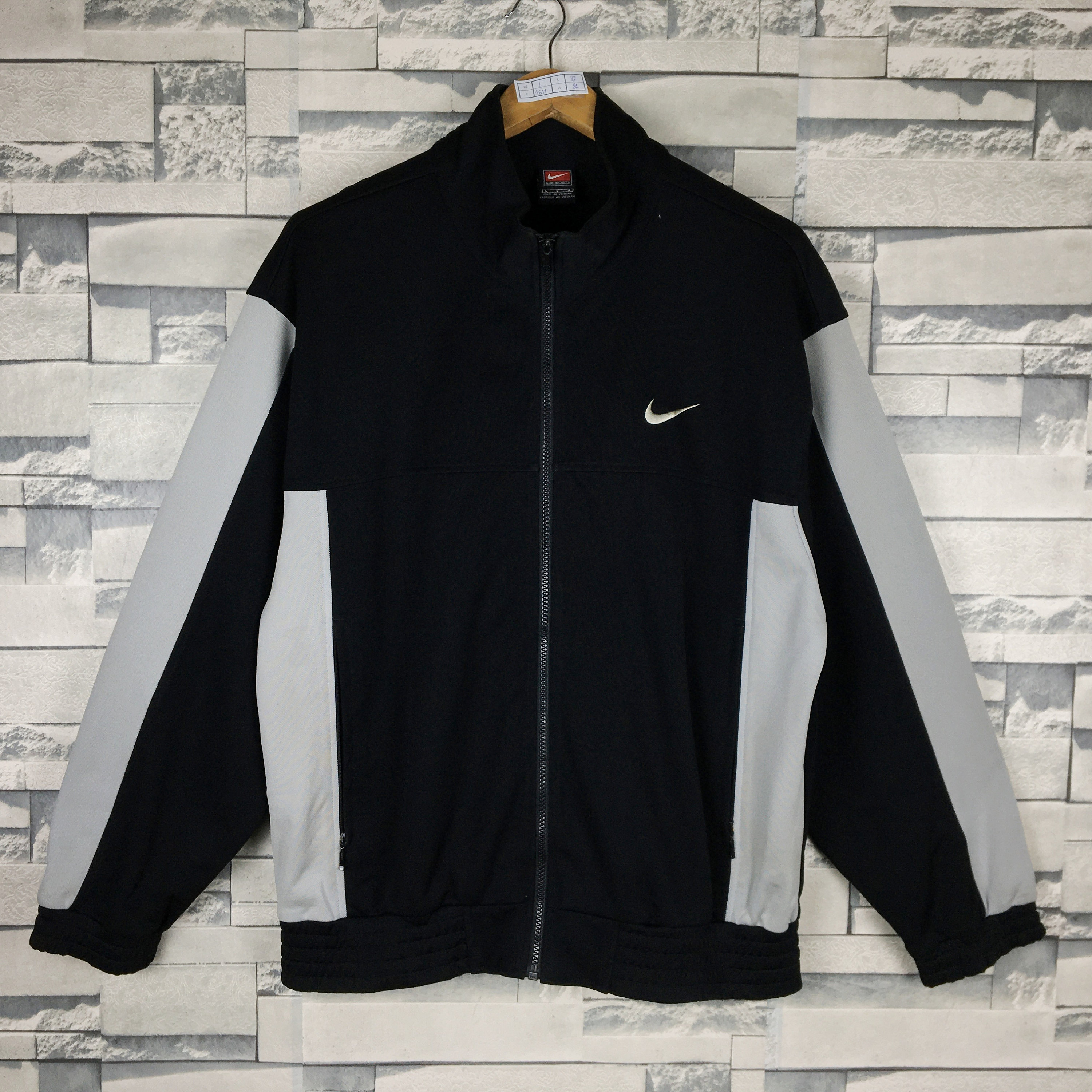 nike retro jacket