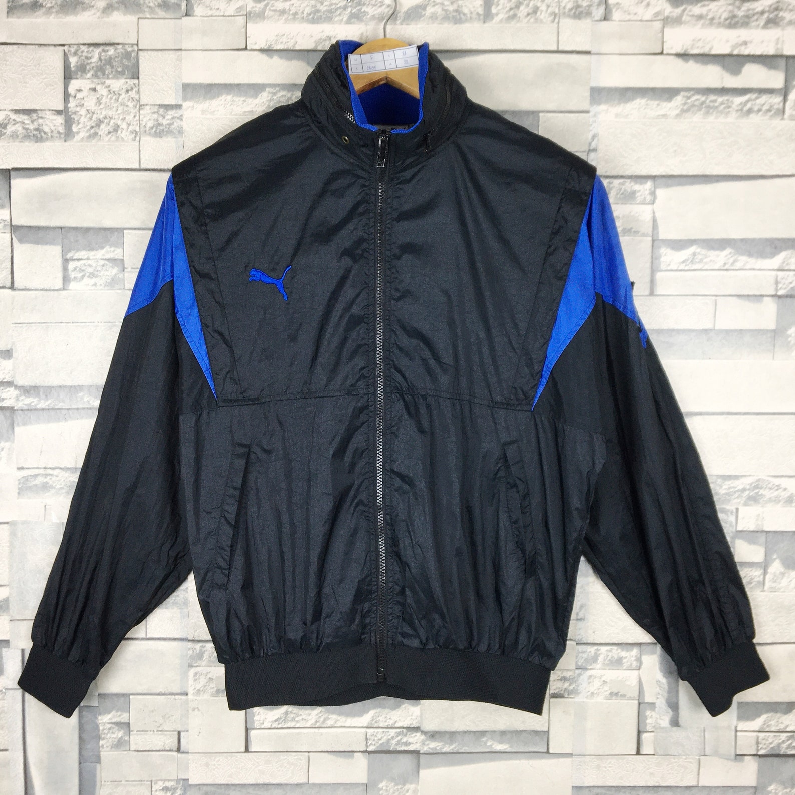 puma retro hz windbreaker