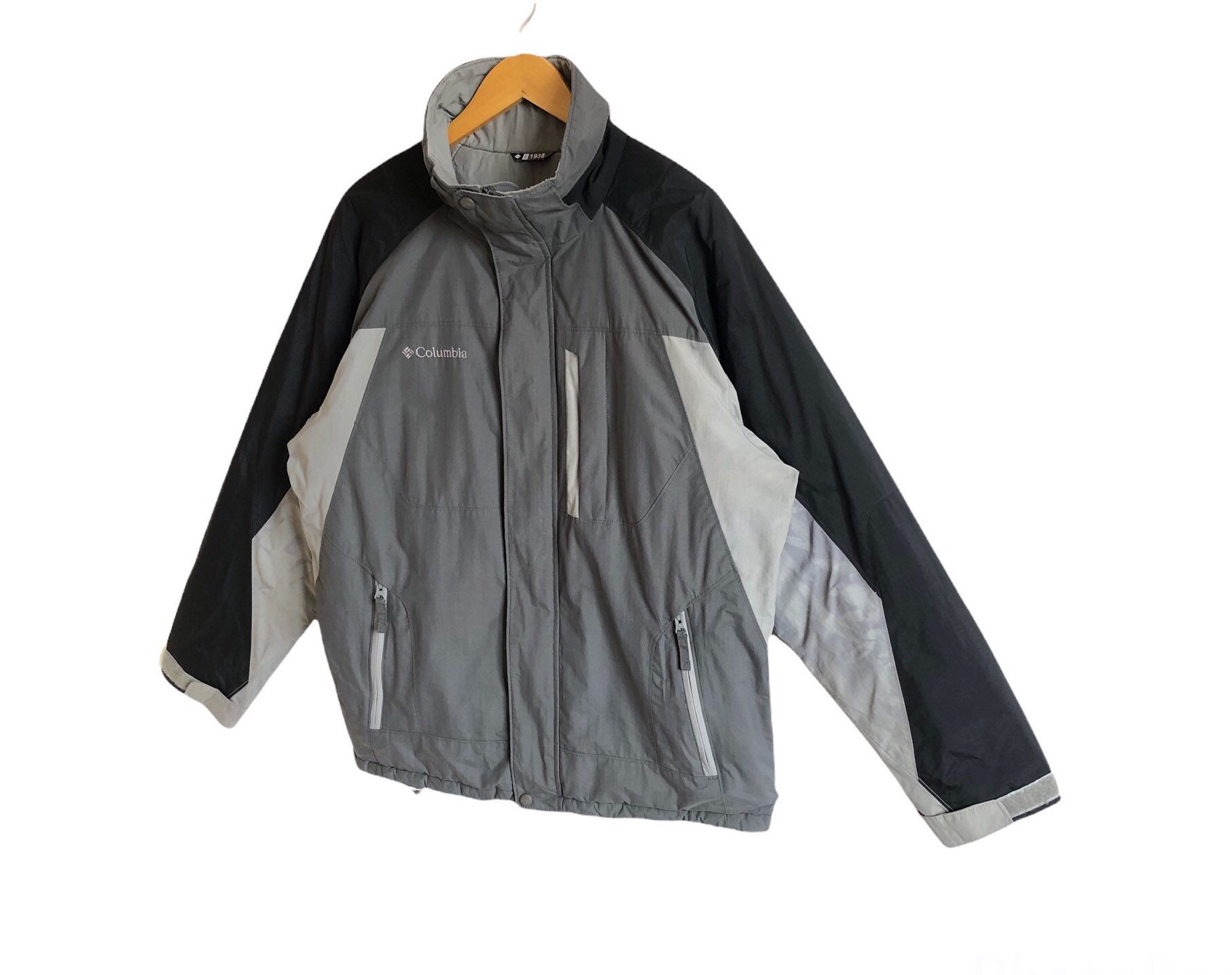 Columbia Sportswear Company Outdoor Jacket