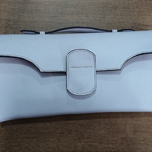 レザークラッチバッグ、女性用クラッチバッグ、特別な機会のためのハンドバッグ、彼女用レザーバッグ、女性へのギフト
