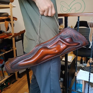 Leather arrow quiver, bovine vegetable tanned leather quiver, archery accessories, unique quiver, natural quiver, art quiver