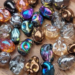 20 electroplated glass skull beads for jewelry making. skull beads. glass beads.