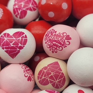 Wooden Valentine&#39;s day beads for decorative holiday garland. Valentine&#39;s beads. Wood beads. Beads for garland.