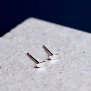 Handmade Silver Semi-Circle Earrings, Tiny Geometric Earrings, Minimalist  Studs, Silver Semi Circle Earrings, Cartilage Studs, Gift for Her