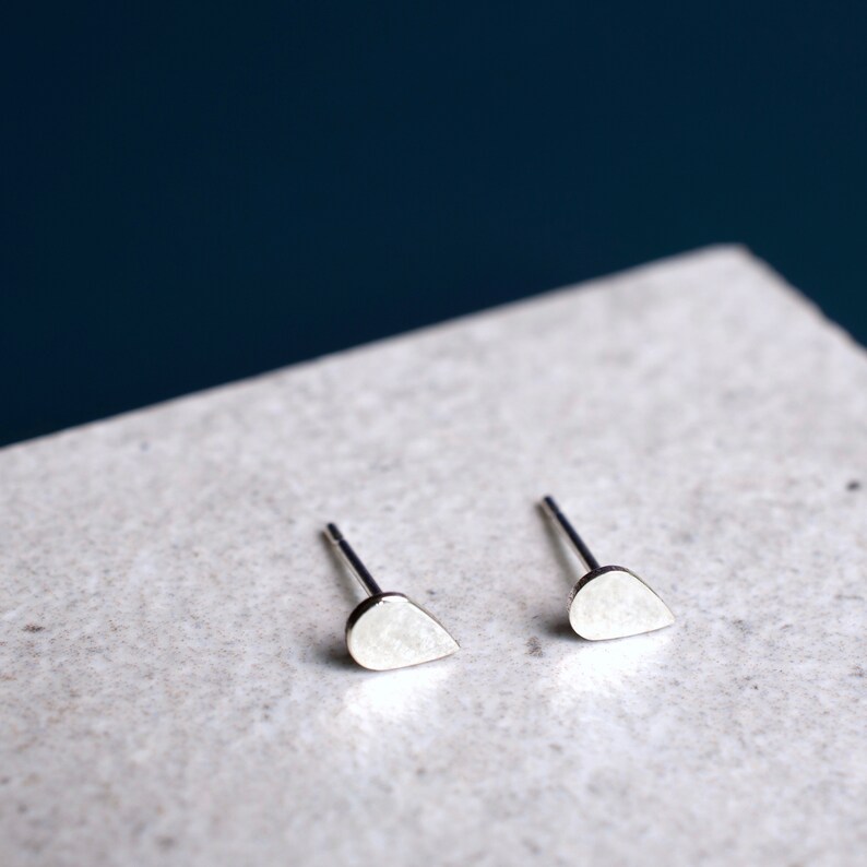 Handmade Silver Teardrop Stud Earrings, Teardrop Earrings, Minimalist Cute Raindrop Studs, Sterling Silver Teardrop Earrings, Gift for Her image 3