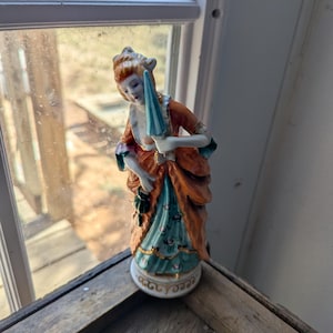 Vintage Hand Painted Victorian Figural Woman Occupied Japan Porcelain Figurine