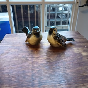 VINTAGE Goebel SPARROW Brown Bird Figurine West Germany CV73 Antique Collectible