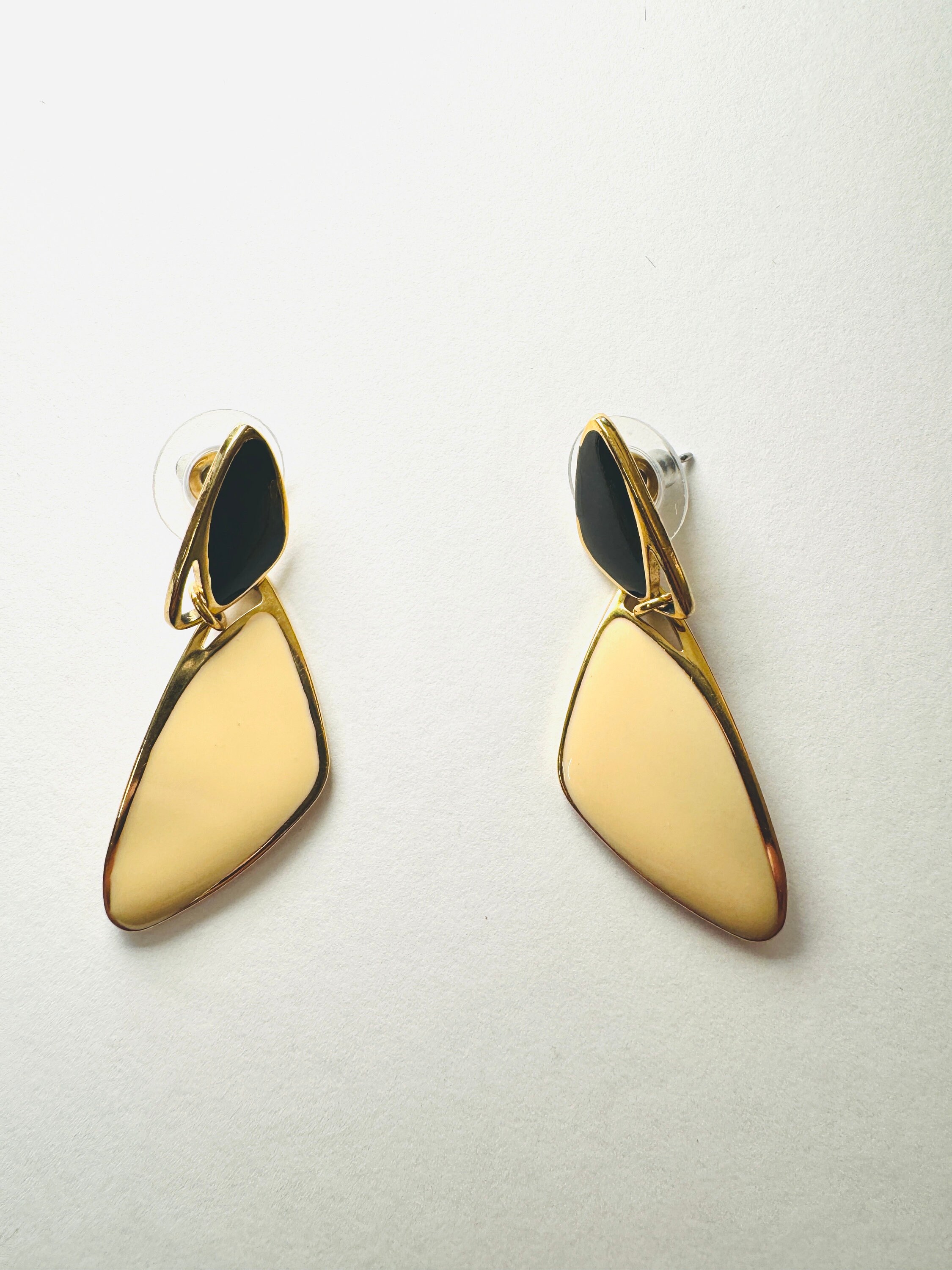 Vintage Cream and Black Enamel 1980s Pierced Earrings - Vintage Jewelry - Oversized Pierced Earrings