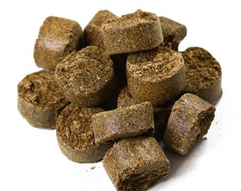 Fertilizante sólido Tamahi para bonsáis / Fertilizante orgánico para bonsáis / Pastillas de nutrición de liberación lenta para un crecimiento saludable y el cuidado de los bonsáis / Paquete de 50