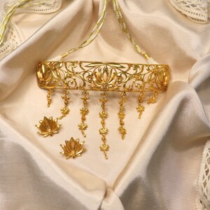 Gold Filigree Lotus Choker Necklace: Indian Inspired Statement Jewelry image 6