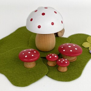 red wooden mushrooms set/woodland forest small world play accessory/open ended play/playscape/felt play mat