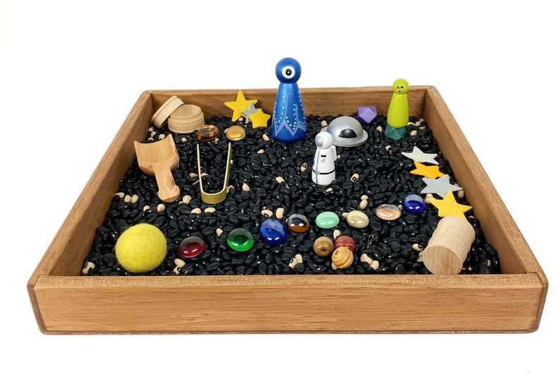  Space  sensory  bin kit small world play sensory  tray  loose 