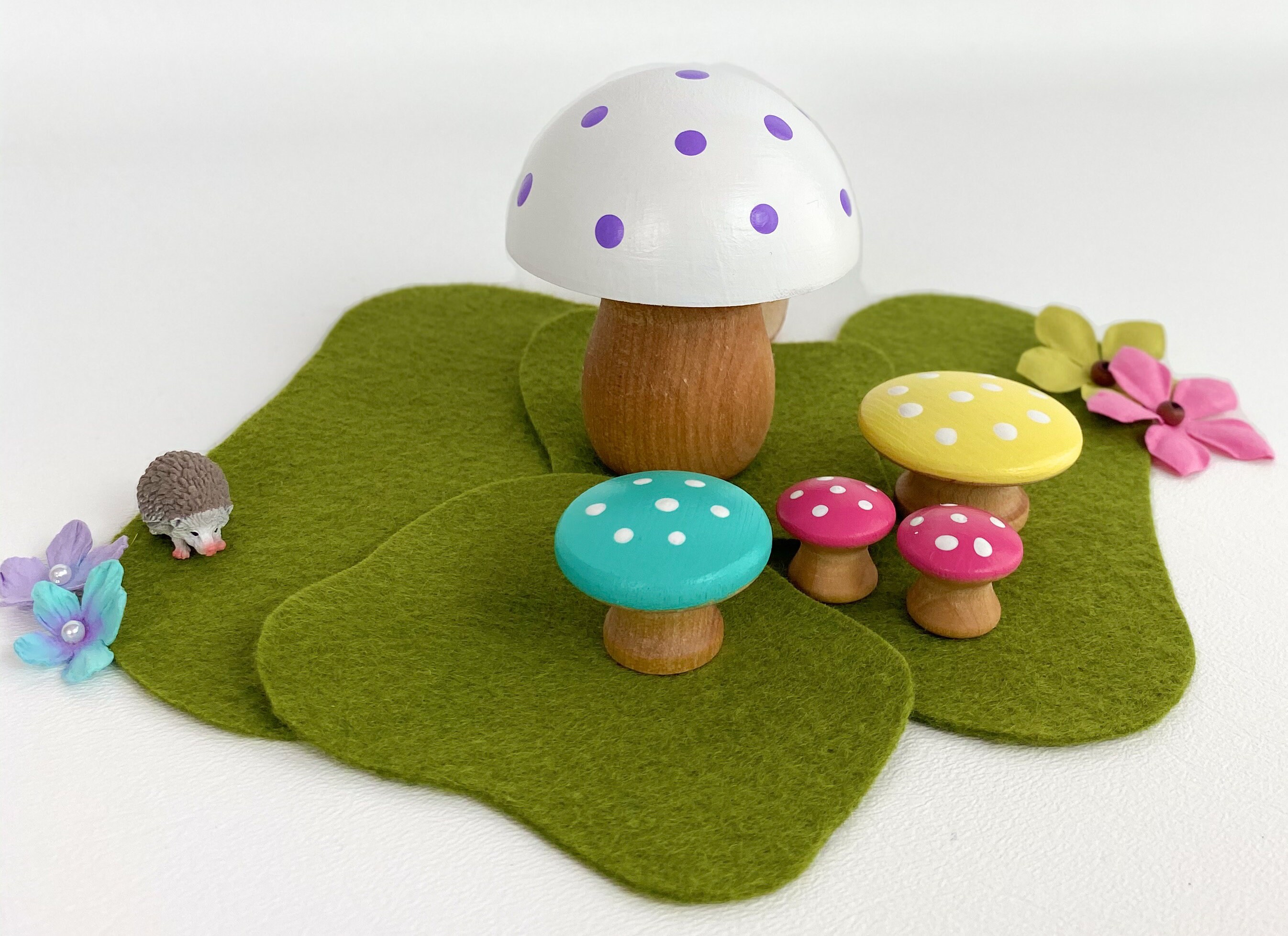 Mini Wooden Mushrooms - Little Forest Village