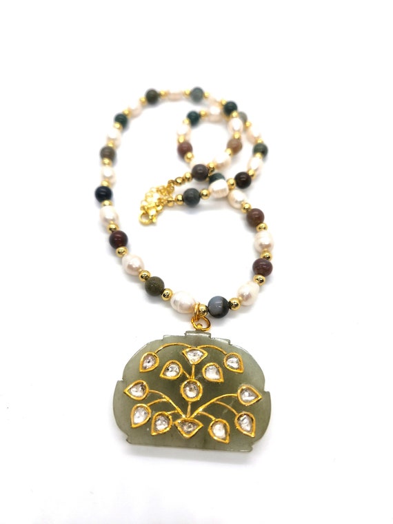 24k Mughal Antique Jade Pandent Necklace.