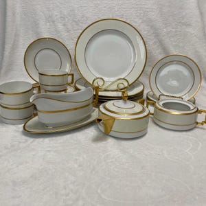 Heinrich Co Selb Bavaria Pattern  10&quot; Imperial Dinner Set H & Co 21pc As Is