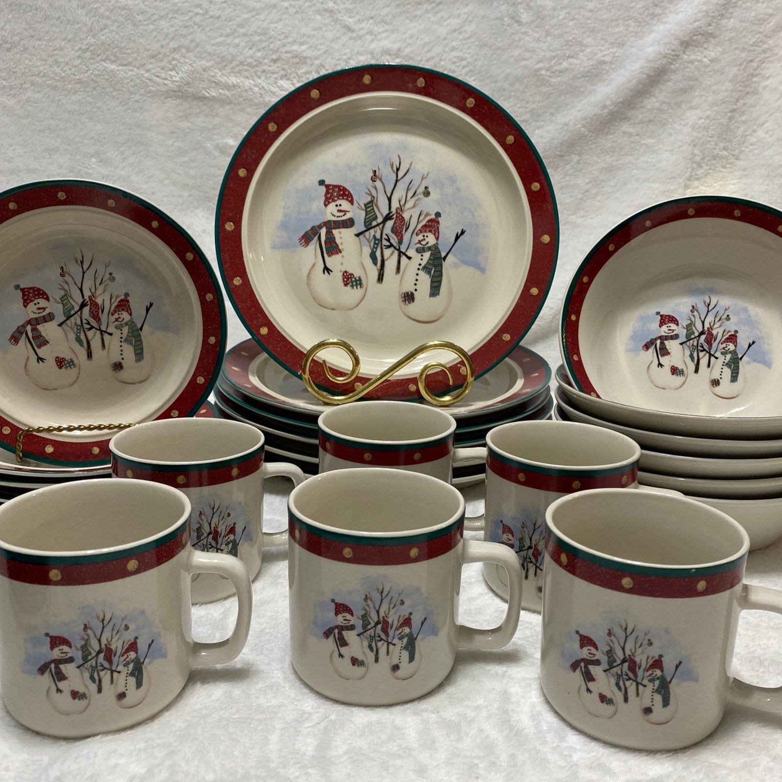 Snowman Dinnerware 