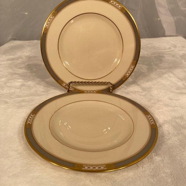 1-Lenox McKinley Presidential Collection Bread And Butter Plates 6 1/2”.