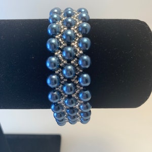 Blue Glass Pearl bracelet