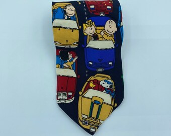 Vintage ”Beep! Beep!” Snoopy Peanuts Necktie Woodstock Charlie Brown Lucy Schroeder  Franklin Linus Marcie Peppermint Patty Sally